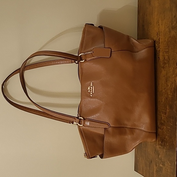 Coach Tan Leather Tote Bag with Dust Bag - Picture 1 of 16